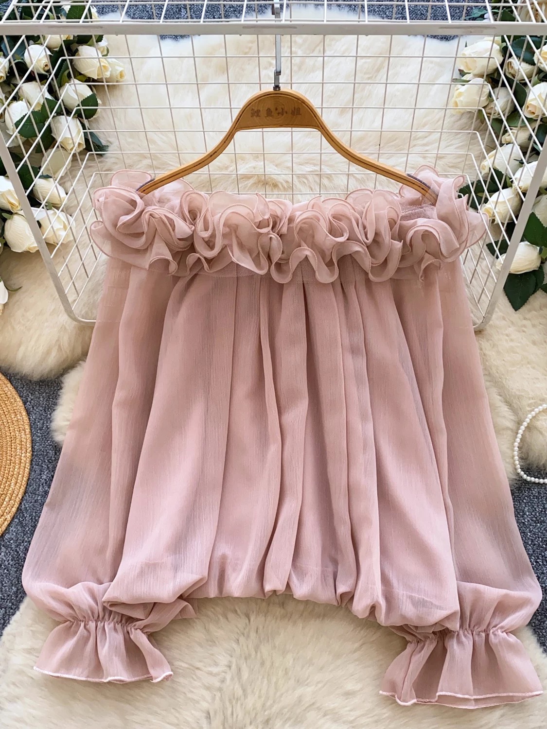 Bidding my time blouse BE431 images